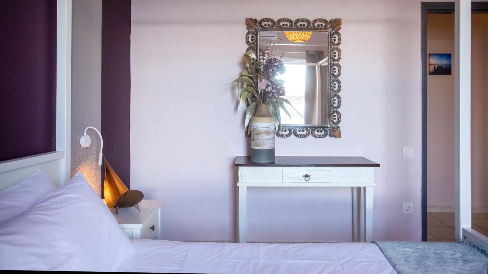 Ionian Kaizer Boutique Daire Achílleion Dış mekan fotoğraf