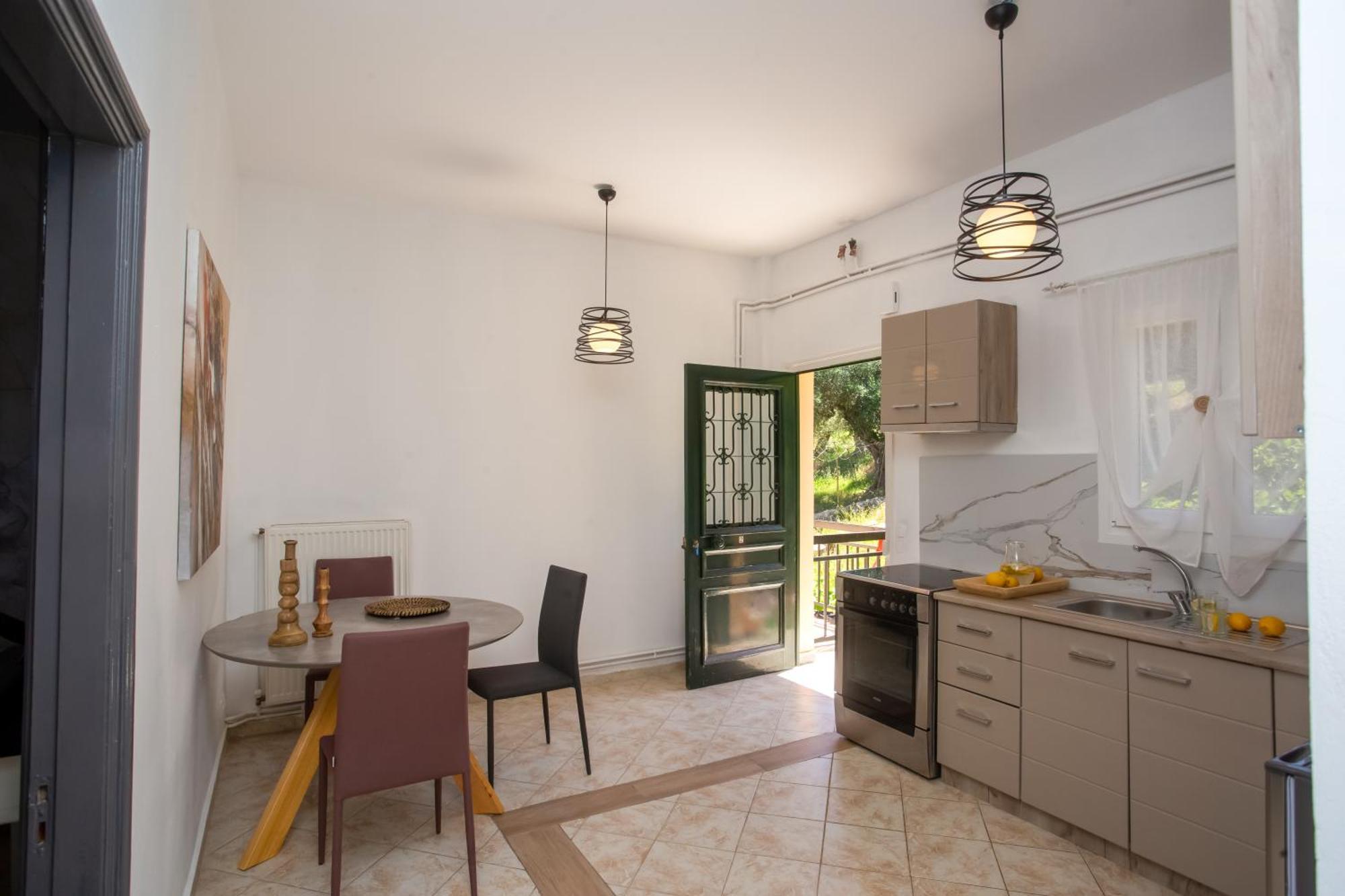 Ionian Kaizer Boutique Daire Achílleion Dış mekan fotoğraf