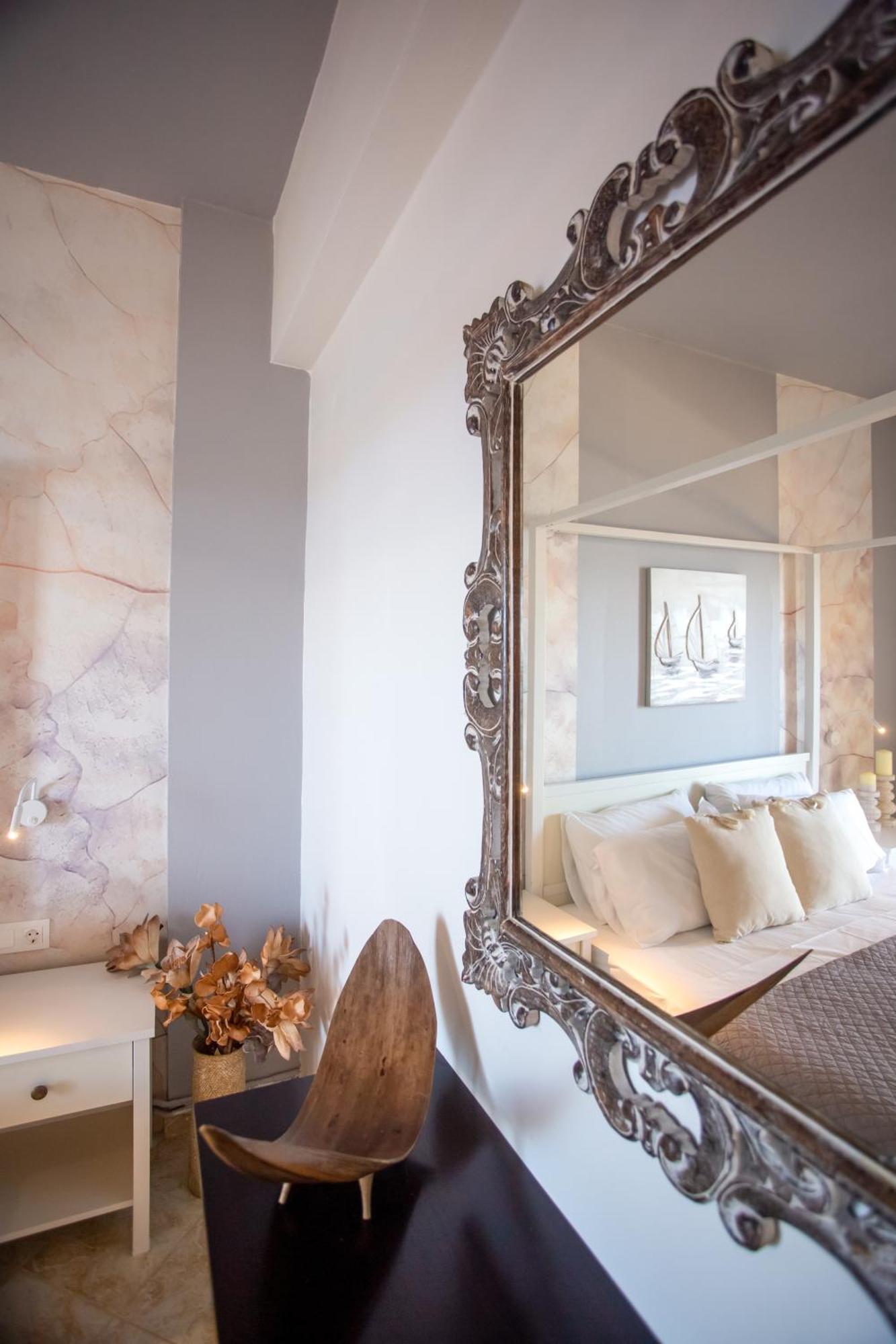 Ionian Kaizer Boutique Daire Achílleion Dış mekan fotoğraf